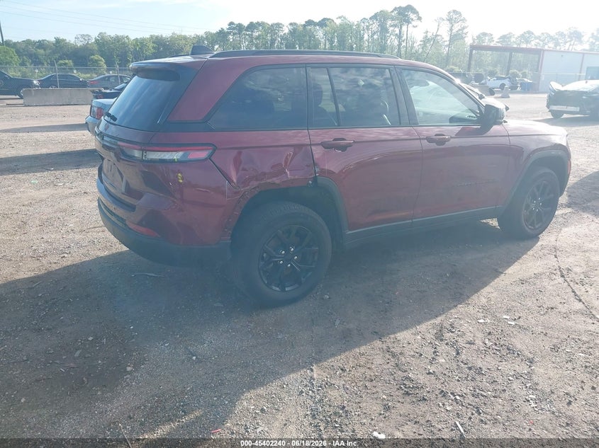 2025 Jeep Grand cherokee VIN 1C4RJHAGXS8656127 IAAI salvage auction — NORMAL WEAR, Clear (Florida), sold $16,700 on 2026-08-23 (photo 4)