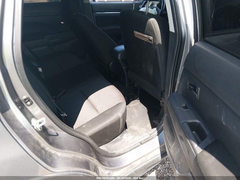 2017 Mitsubishi Outlander VIN JA4AP3AU7HZ043867 IAAI salvage auction — FRONT END, Salvage Title, sold $1,250 on 2026-07-29 (photo 8)