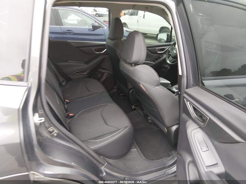 2020 Subaru Forester VIN JF2SKADC8LH490076 IAAI salvage auction — SIDE, Salvage (California), sold $4,150 on 2026-07-16 (photo 8)