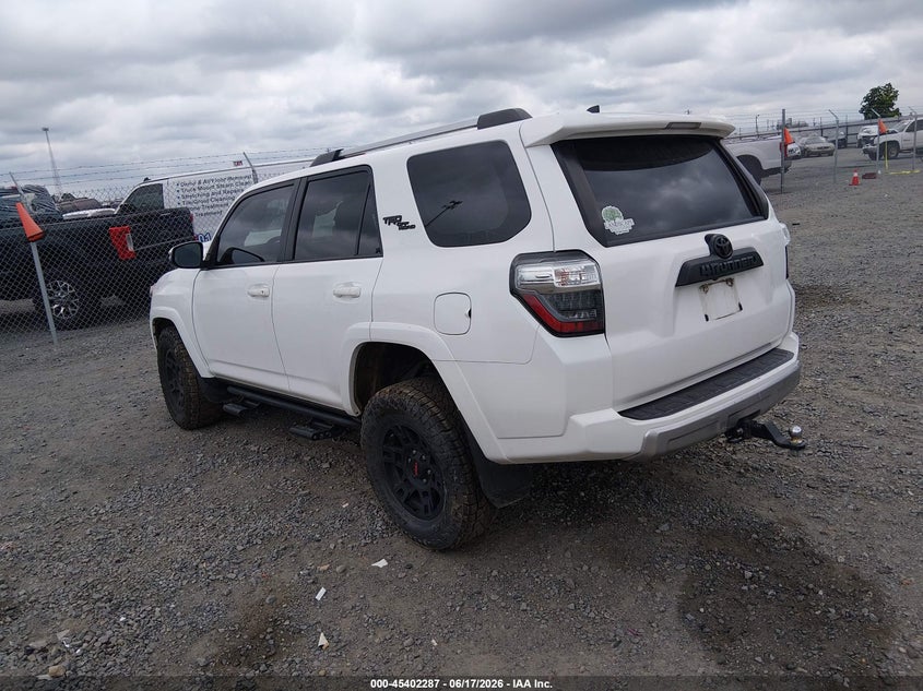 2018 Toyota 4runner VIN JTEBU5JR2J5530526 IAAI salvage auction — RIGHT FRONT, Salvage (Arkansas), sold $6,000 on 2026-07-22 (photo 3)