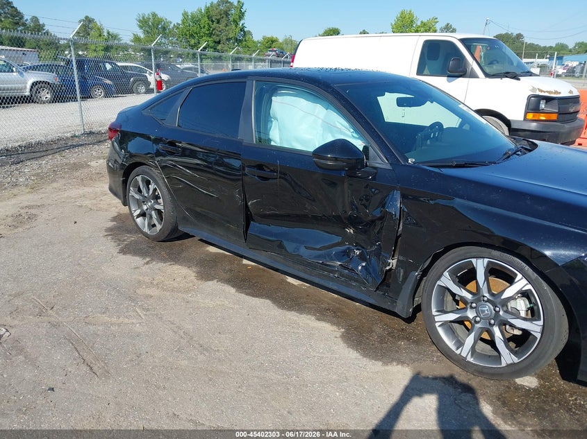 2026 Honda Civic VIN 2HGFE4F83TH314114 IAAI salvage auction — RIGHT SIDE, Salvage Title, sold $8,525 on 2026-08-26 (photo 6)