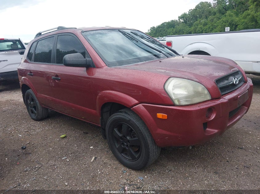 2007 Hyundai Tucson VIN KM8JM12B27U630985 IAAI salvage auction — NORMAL WEAR, Clear (Missouri), sold $550 on 2026-07-29 (photo 1)