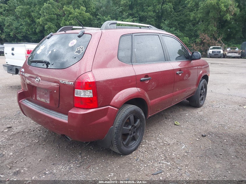 2007 Hyundai Tucson VIN KM8JM12B27U630985 IAAI salvage auction — NORMAL WEAR, Clear (Missouri), sold $550 on 2026-07-29 (photo 4)