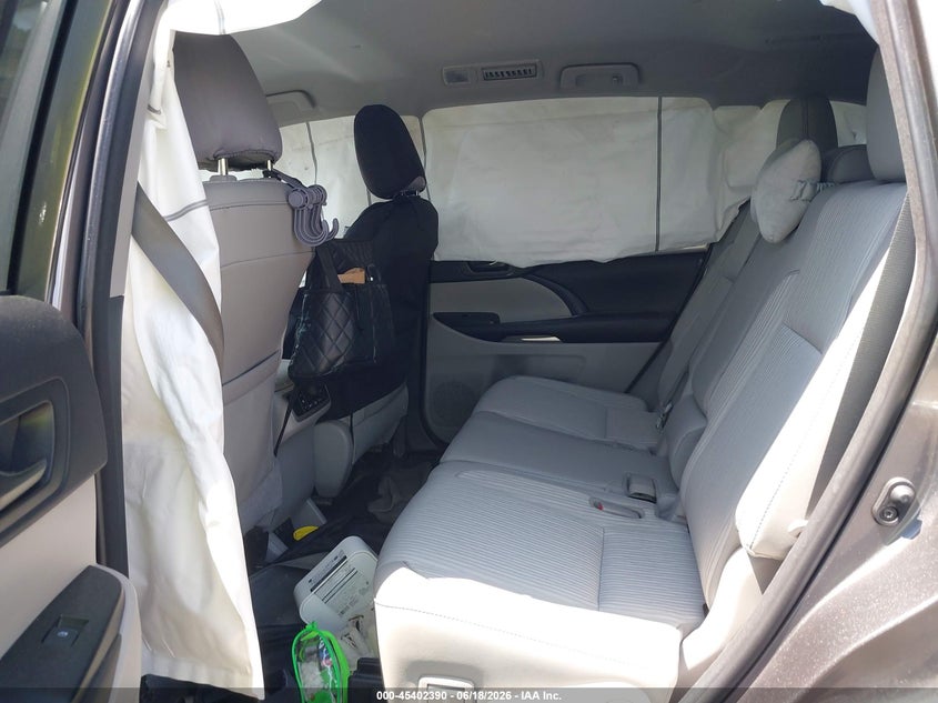 2018 Toyota Highlander VIN 5TDZZRFH5JS289079 IAAI salvage auction — FRONT END, Salvage Title, sold $4,525 on 2026-07-31 (photo 8)
