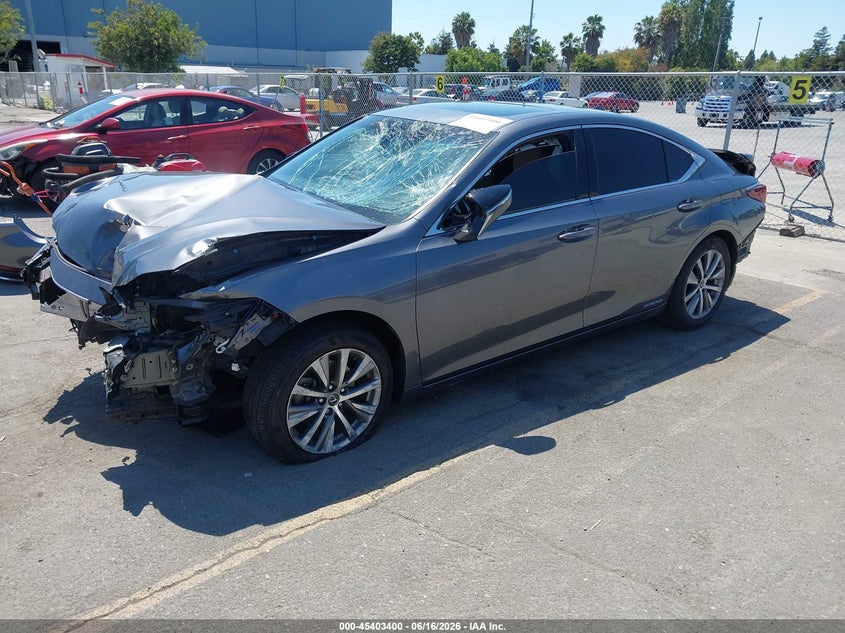 2021 Lexus ES VIN 58ACA1C1XMU005181 IAAI salvage auction — FRONT & REAR, Salvage Title, sold $7,300 on 2026-08-24 (photo 2)