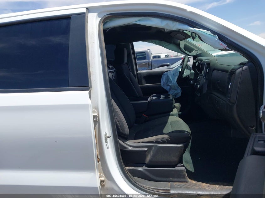 2022 Chevrolet Silverado VIN 1GCPYBEK1NZ172876 IAAI salvage auction — RIGHT FRONT, Salvage Title, sold $1,050 on 2026-08-19 (photo 5)