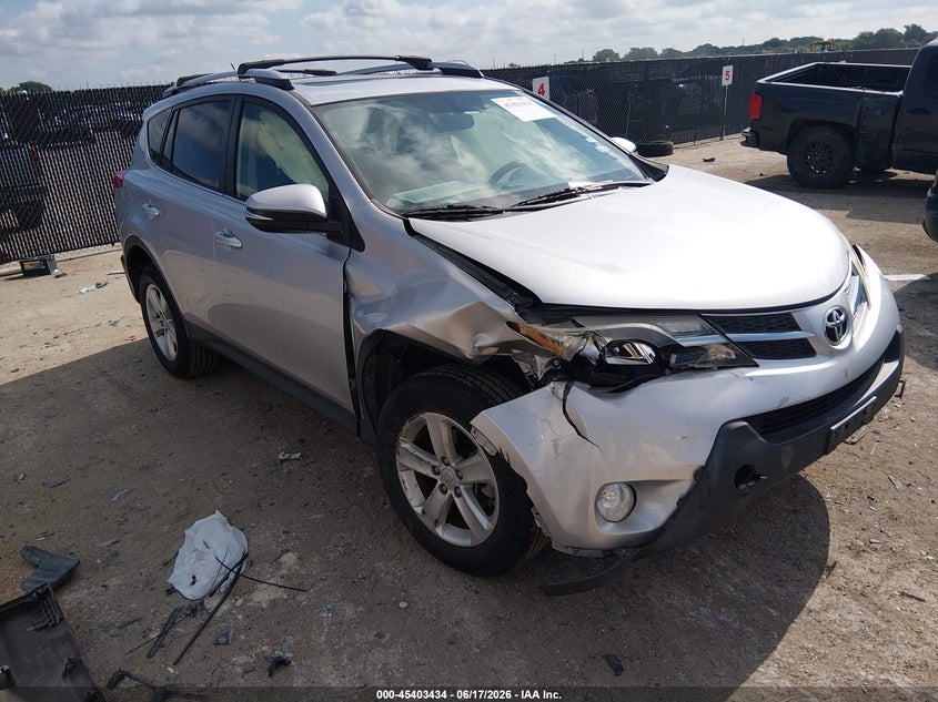 2014 Toyota Rav 4 VIN JTMWFREV6EJ005206 IAAI salvage auction — RIGHT FRONT, Salvage Title, sold $3,600 on 2026-07-14 (photo 1)