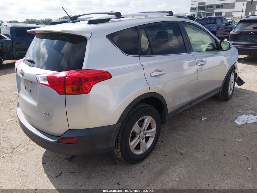 2014 Toyota Rav 4 VIN JTMWFREV6EJ005206 IAAI salvage auction — RIGHT FRONT, Salvage Title, sold $3,600 on 2026-07-14 (photo 4)