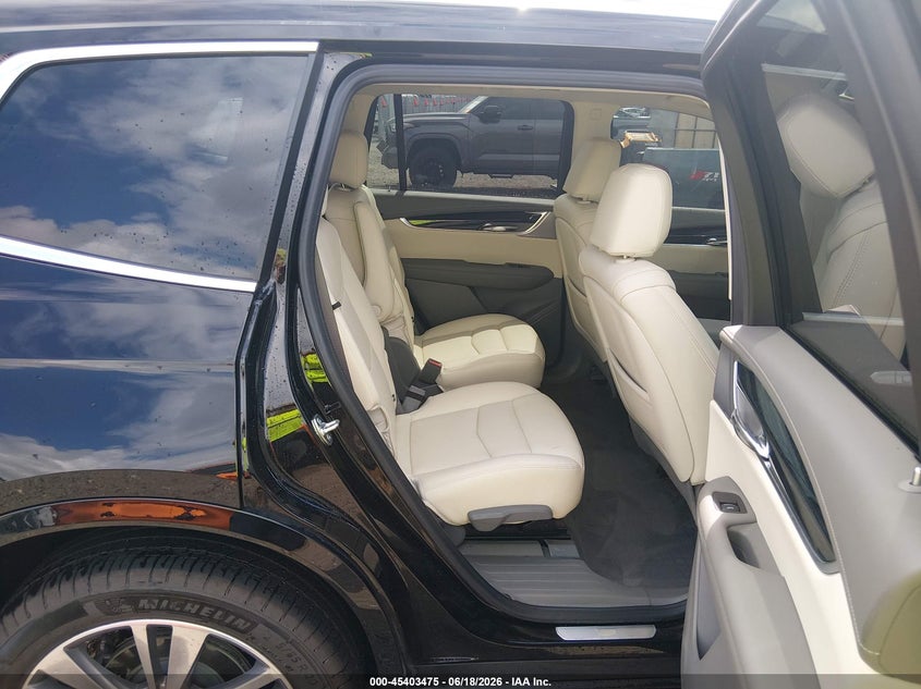 2025 Cadillac Xt6 VIN 1GYKPCRS5SZ116183 IAAI salvage auction — WATER/FLOOD, Salvage (Arkansas), sold $12,700 on 2026-07-30 (photo 8)