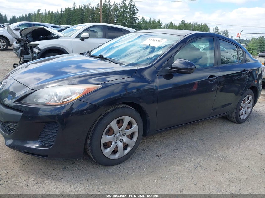 2013 Mazda 3 VIN JM1BL1TF5D1773858 IAAI salvage auction — SIDE, Salvage Title, sold $450 on 2026-07-09 (photo 2)