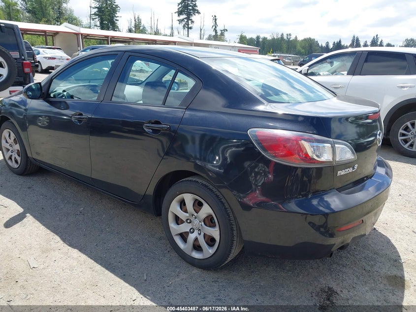 2013 Mazda 3 VIN JM1BL1TF5D1773858 IAAI salvage auction — SIDE, Salvage Title, sold $450 on 2026-07-09 (photo 3)