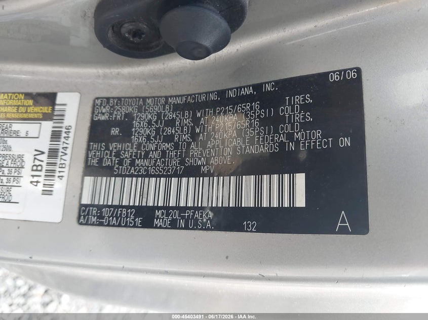 2006 Toyota Sienna VIN 5TDZA23C16S523717 IAAI salvage auction — FRONT & REAR, Clear (New Jersey), sold $950 on 2026-07-12 (photo 9)