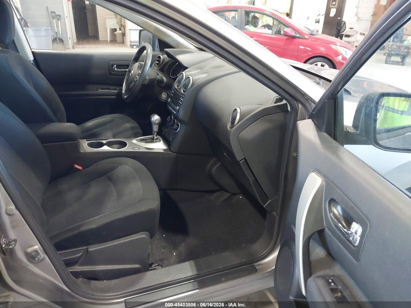 2015 Nissan Rogue VIN JN8AS5MV7FW769929 IAAI salvage auction — NORMAL WEAR, Clear (New York), sold $425 on 2026-07-15 (photo 5)