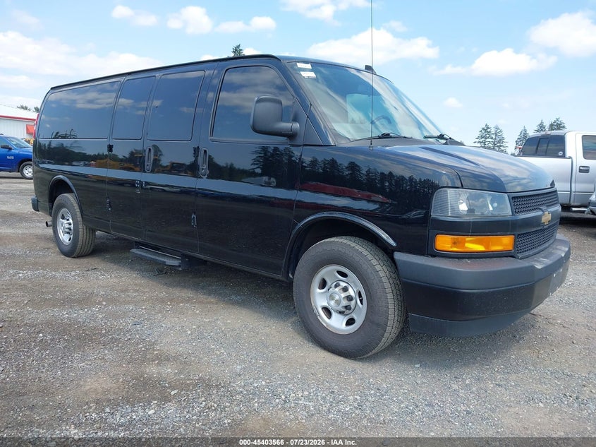 2020 Chevrolet Express 2500 VIN 1GAZGNFP7L1266126 — IAAI salvage auction photo
