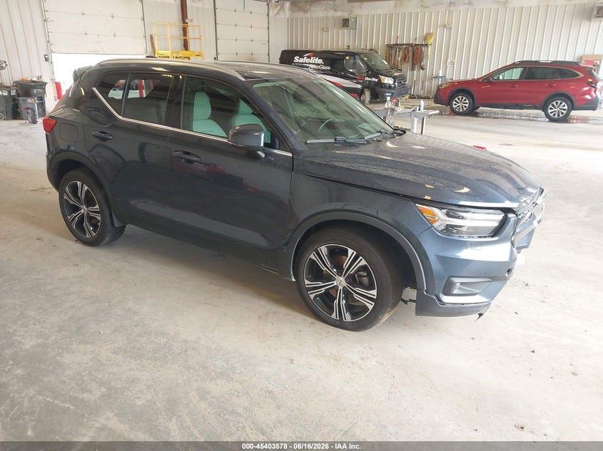 2022 Volvo Xc40 VIN YV4162UL0N2739915 — IAAI salvage auction photo