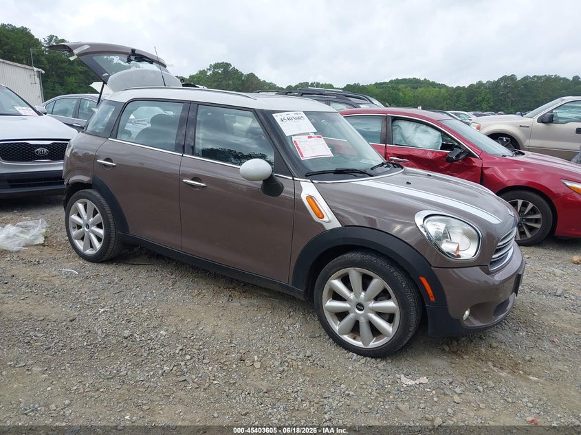 2015 Mini Countryman VIN WMWZB3C54FWR42940 IAAI salvage auction — REAR END, Salvage Title, sold $1,125 on 2026-08-04 (photo 1)