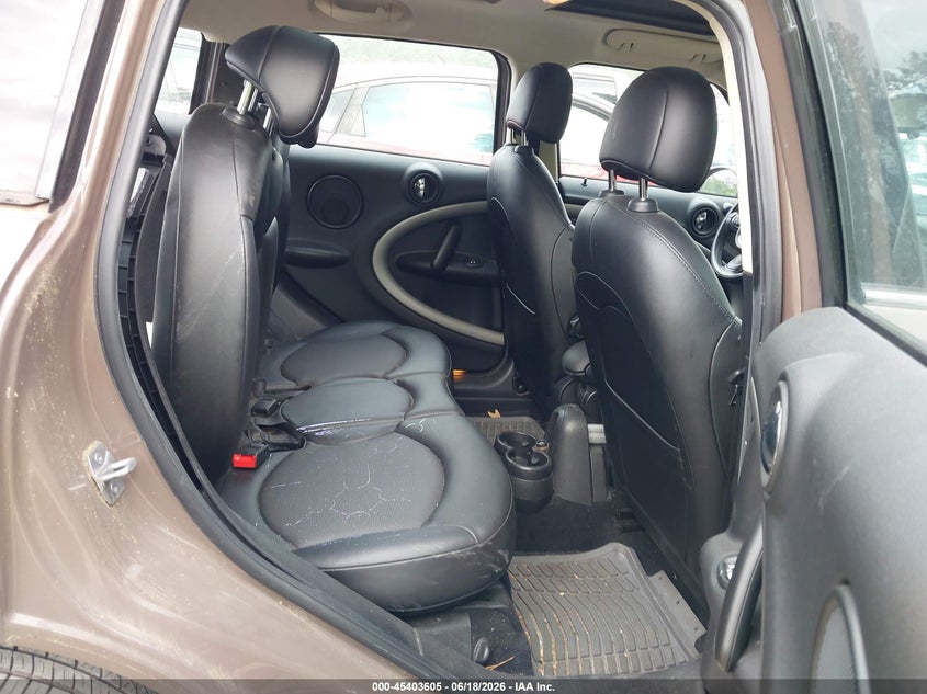 2015 Mini Countryman VIN WMWZB3C54FWR42940 IAAI salvage auction — REAR END, Salvage Title, sold $1,125 on 2026-08-04 (photo 8)