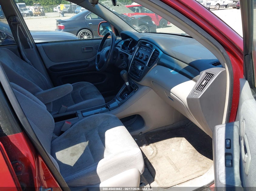 2002 Toyota Highlander VIN JTEGD21A120025557 IAAI salvage auction — NORMAL WEAR, Clear (Washington), sold $425 on 2026-07-15 (photo 5)