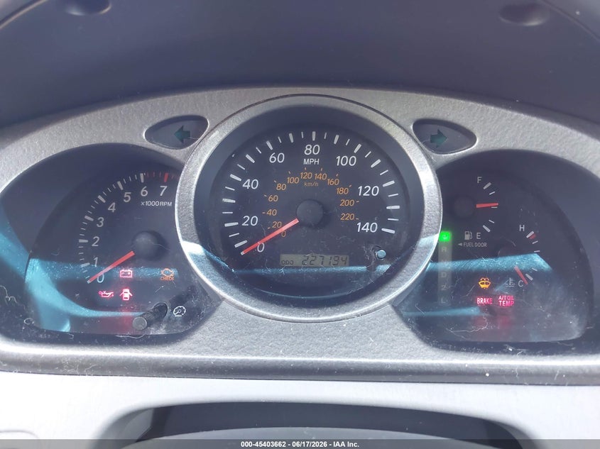 2002 Toyota Highlander VIN JTEGD21A120025557 IAAI salvage auction — NORMAL WEAR, Clear (Washington), sold $425 on 2026-07-15 (photo 7)