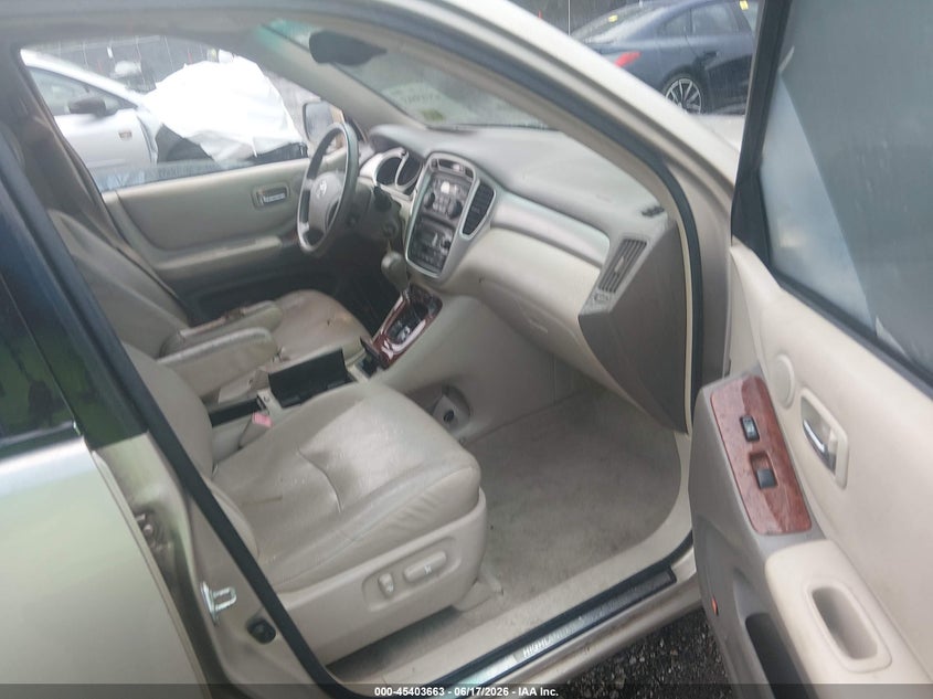 2005 Toyota Highlander VIN JTEDP21A850065861 IAAI salvage auction — LEFT SIDE, Salvage (South Carolina), sold $150 on 2026-07-22 (photo 5)