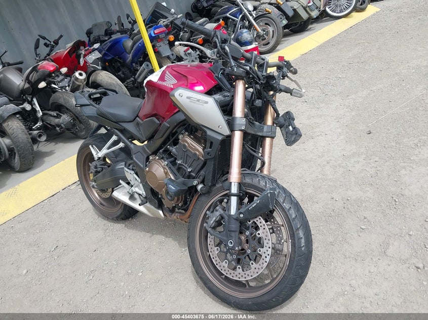 2019 Honda VIN MLHRH0257K5000122 IAAI salvage auction — FRONT & REAR, Salvage Title, sold $1,400 on 2026-08-01 (photo 1)