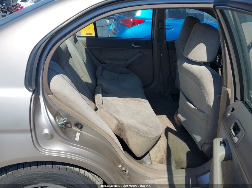 2002 Honda Civic VIN JHMES26782S003203 IAAI salvage auction — NORMAL WEAR, Clear - Dealer Only (California), sold $375 on 2026-07-09 (photo 8)
