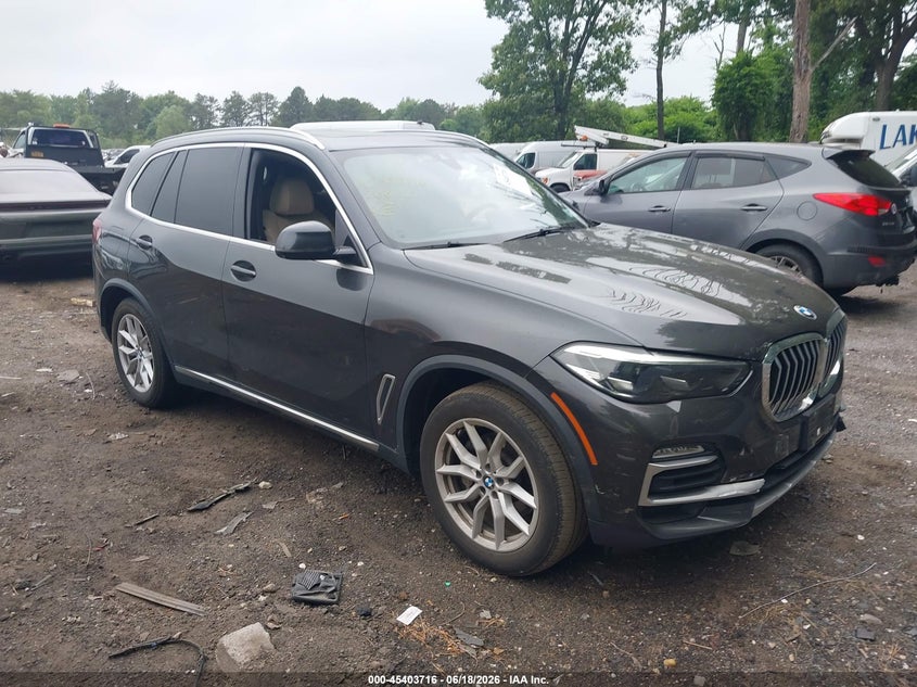 2020 BMW X5 VIN 5UXCR6C03L9D61175 — IAAI salvage auction photo