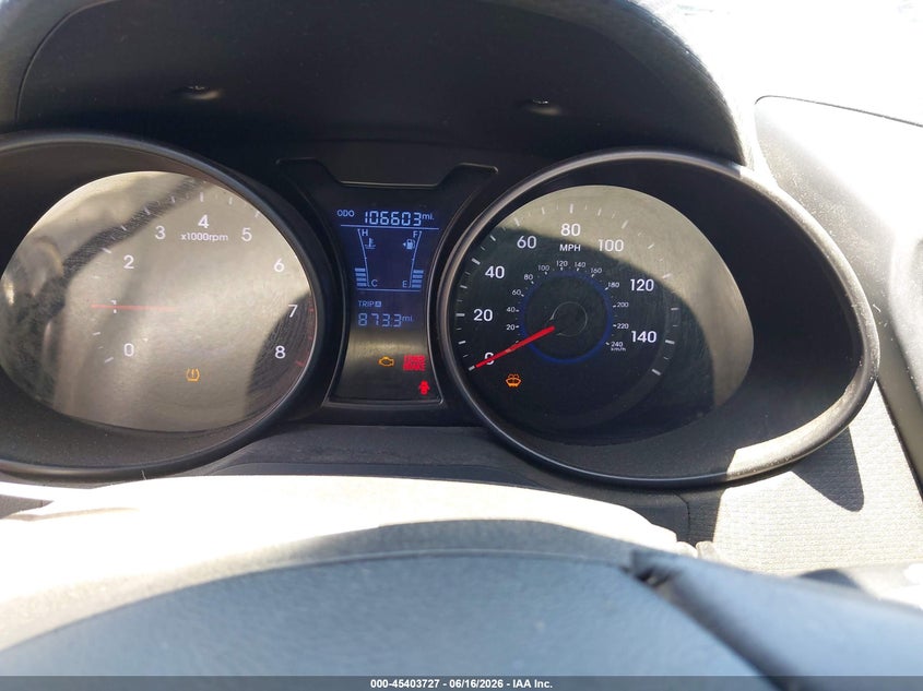 2015 Hyundai Veloster VIN KMHTC6AE3FU241159 IAAI salvage auction — NORMAL WEAR, Salvage Title, sold $525 on 2026-07-30 (photo 7)
