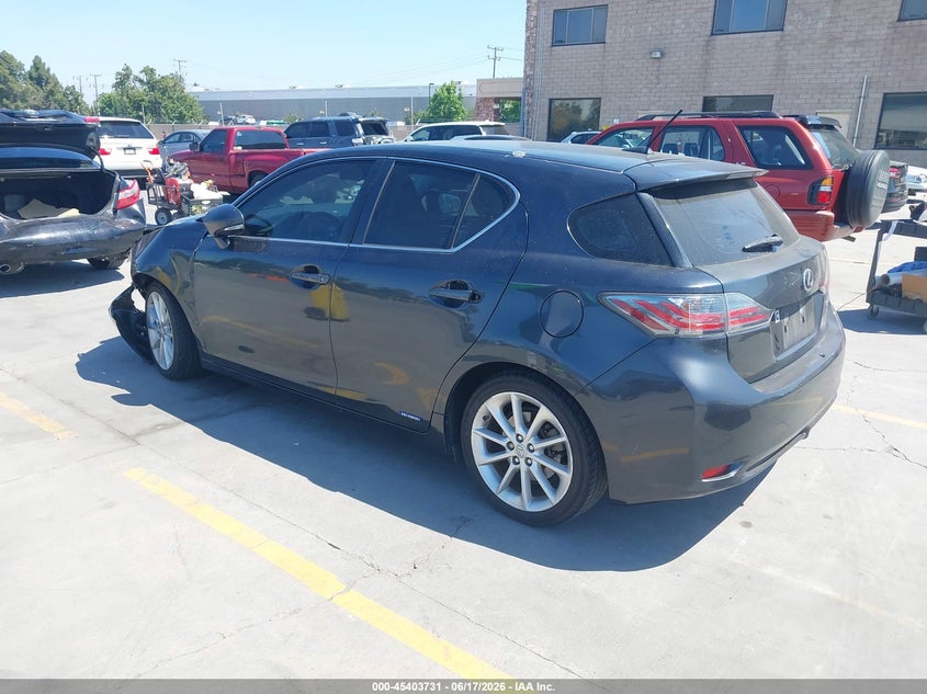 2011 Lexus Ct 200h VIN JTHKD5BH9B2043464 IAAI salvage auction — RIGHT FRONT, Salvage (California), sold $1,650 on 2026-07-09 (photo 3)