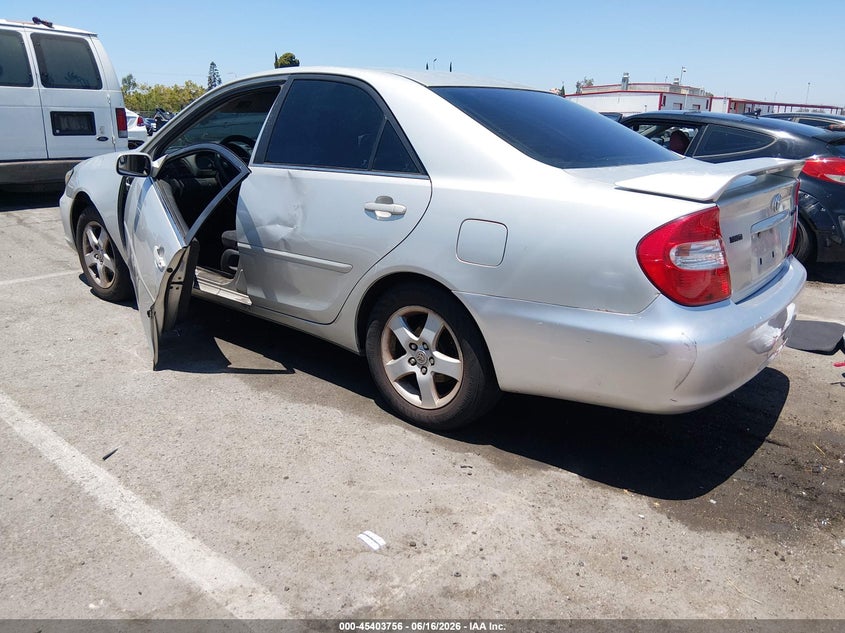 2003 Toyota Camry VIN 4T1BF32K03U058769 IAAI salvage auction — NORMAL WEAR, Clear - Dealer Only (California), sold $550 on 2026-07-09 (photo 3)