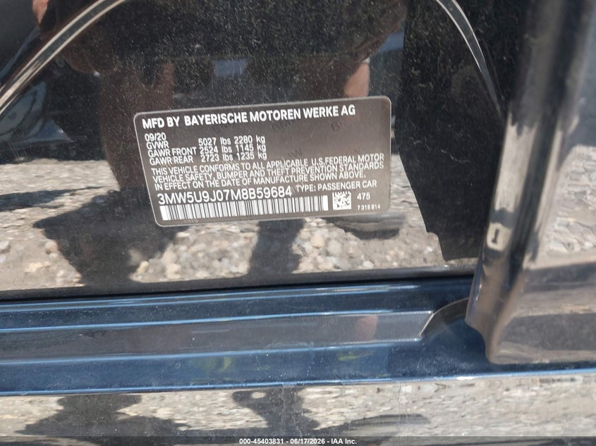 2021 BMW VIN 3MW5U9J07M8B59684 IAAI salvage auction — RIGHT SIDE, Salvage Title, sold $20,200 on 2026-08-25 (photo 9)