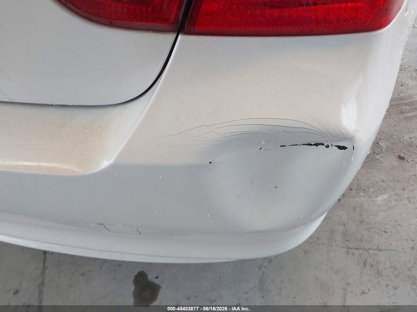 2009 BMW 3 series VIN WBAPH775X9NM31251 IAAI salvage auction — RIGHT REAR, Repossession Paperwork (Georgia), sold $350 on 2026-07-20 (photo 6)