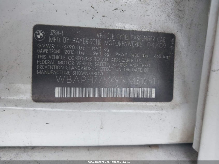 2009 BMW 3 series VIN WBAPH775X9NM31251 IAAI salvage auction — RIGHT REAR, Repossession Paperwork (Georgia), sold $350 on 2026-07-20 (photo 9)