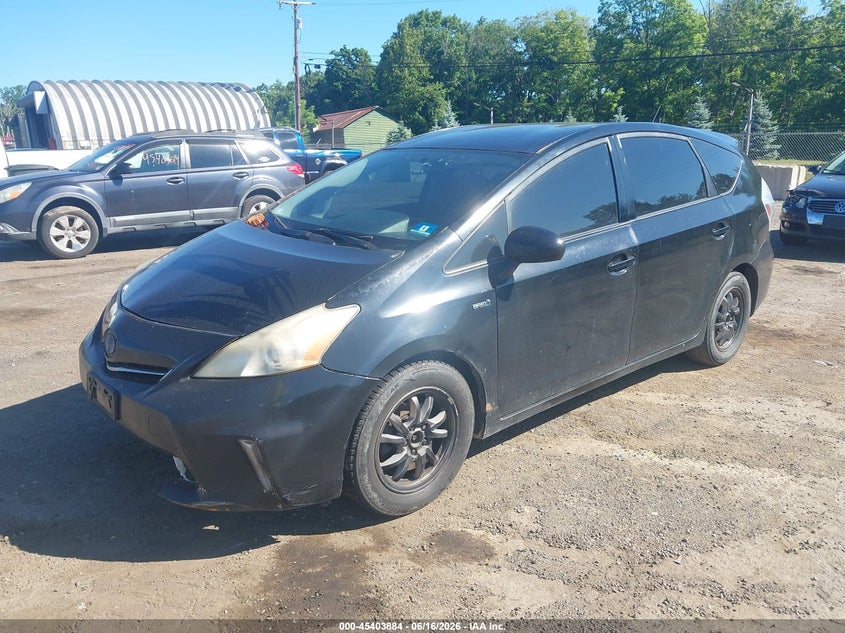 2014 Toyota Prius v VIN JTDZN3EU9E3326262 IAAI salvage auction — NORMAL WEAR, Clear (Pennsylvania), sold $600 on 2026-07-23 (photo 2)