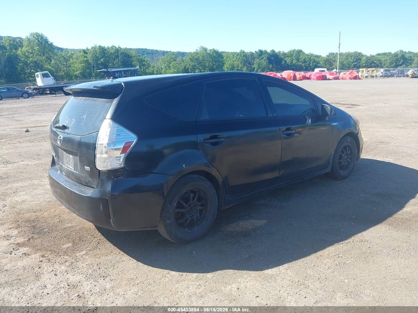 2014 Toyota Prius v VIN JTDZN3EU9E3326262 IAAI salvage auction — NORMAL WEAR, Clear (Pennsylvania), sold $600 on 2026-07-23 (photo 4)