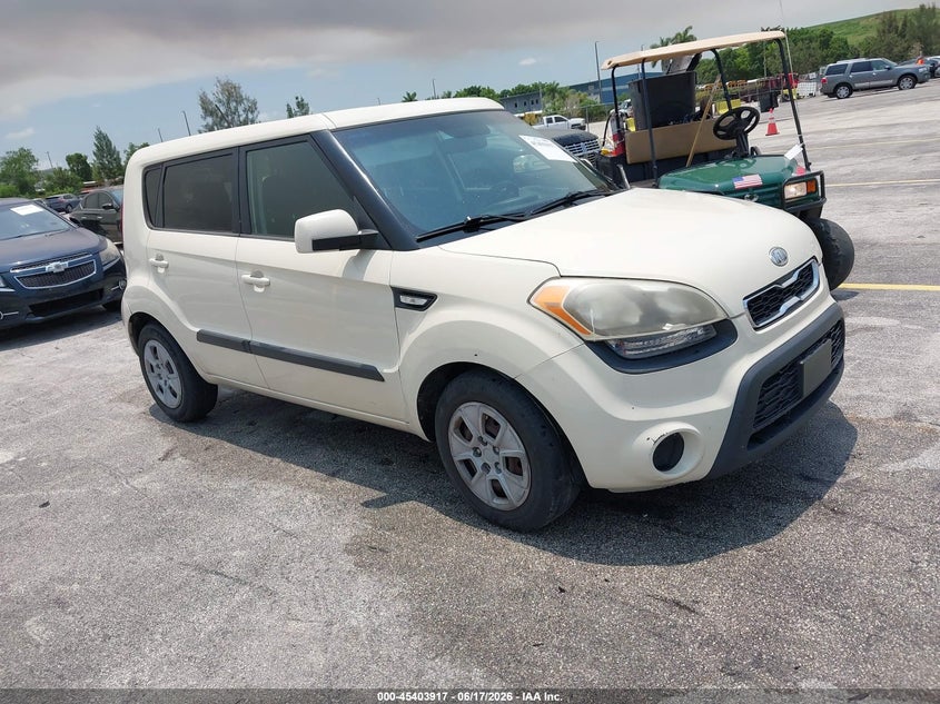 2012 Kia Soul VIN KNDJT2A58C7459337 IAAI salvage auction — SIDE, Clear (Florida), sold $375 on 2026-07-30 (photo 1)
