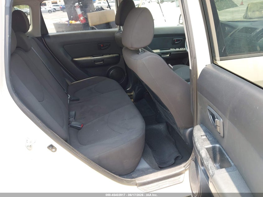 2012 Kia Soul VIN KNDJT2A58C7459337 IAAI salvage auction — SIDE, Clear (Florida), sold $375 on 2026-07-30 (photo 8)