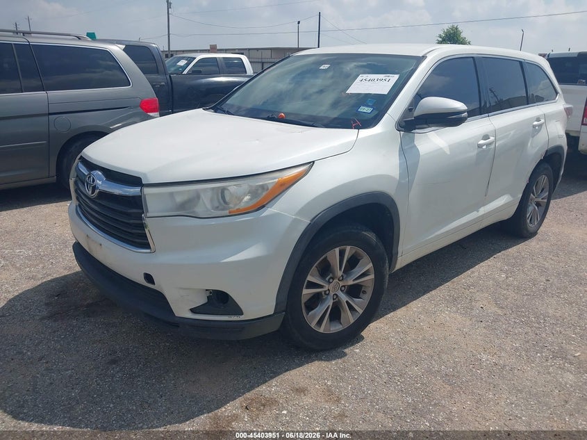 2015 Toyota Highlander VIN 5TDZKRFH1FS055534 IAAI salvage auction — Unknown, Original (Texas), sold $4,150 on 2026-07-09 (photo 2)