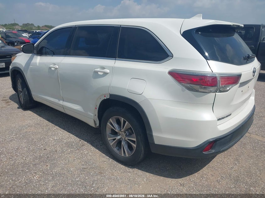 2015 Toyota Highlander VIN 5TDZKRFH1FS055534 IAAI salvage auction — Unknown, Original (Texas), sold $4,150 on 2026-07-09 (photo 3)