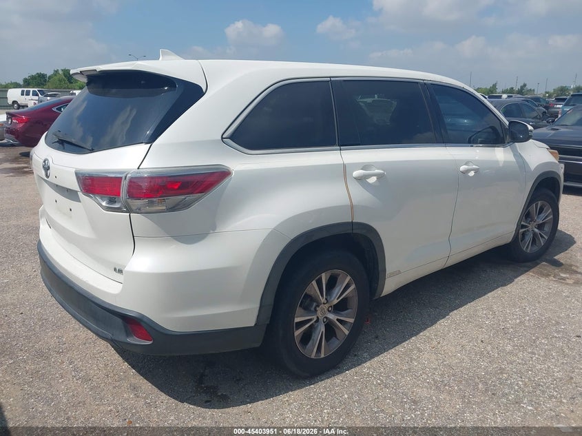2015 Toyota Highlander VIN 5TDZKRFH1FS055534 IAAI salvage auction — Unknown, Original (Texas), sold $4,150 on 2026-07-09 (photo 4)
