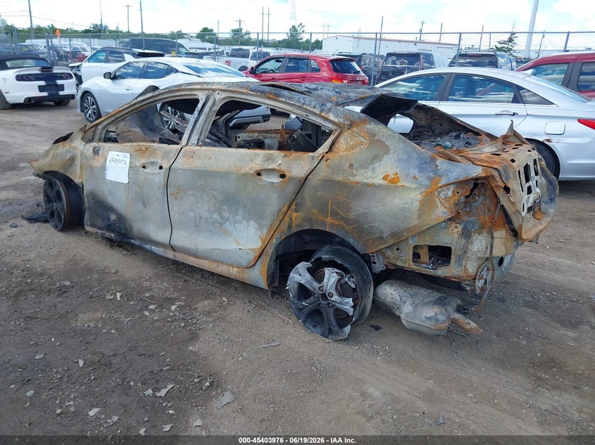 2020 Toyota Corolla VIN 5YFEPRAE1LP125860 IAAI salvage auction — FRONT END, Salvage (Ohio), sold $3,850 on 2026-07-09 (photo 3)