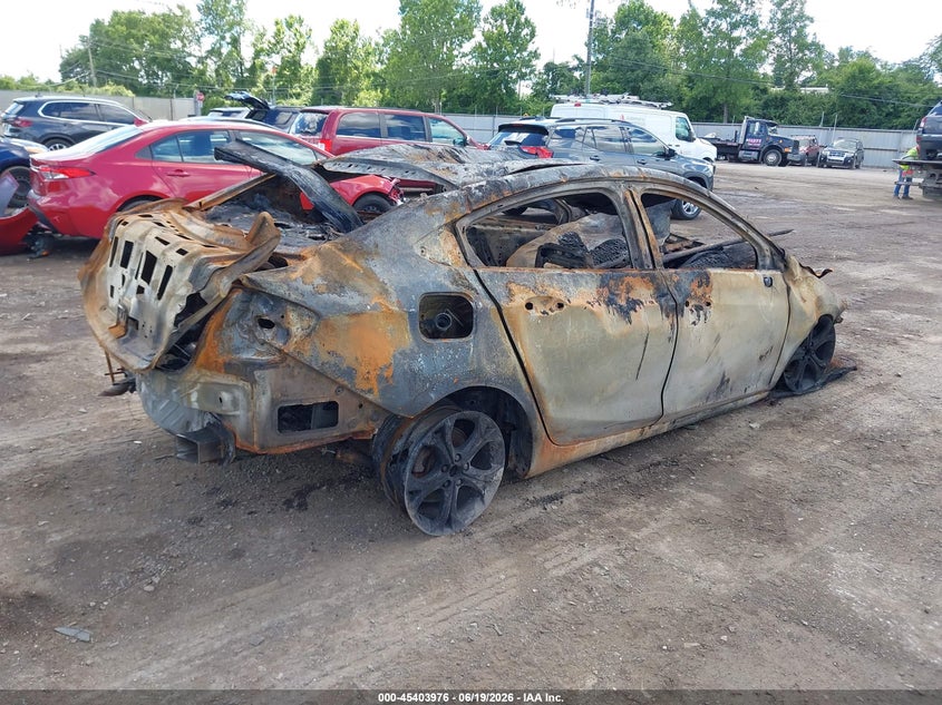 2020 Toyota Corolla VIN 5YFEPRAE1LP125860 IAAI salvage auction — FRONT END, Salvage (Ohio), sold $3,850 on 2026-07-09 (photo 4)