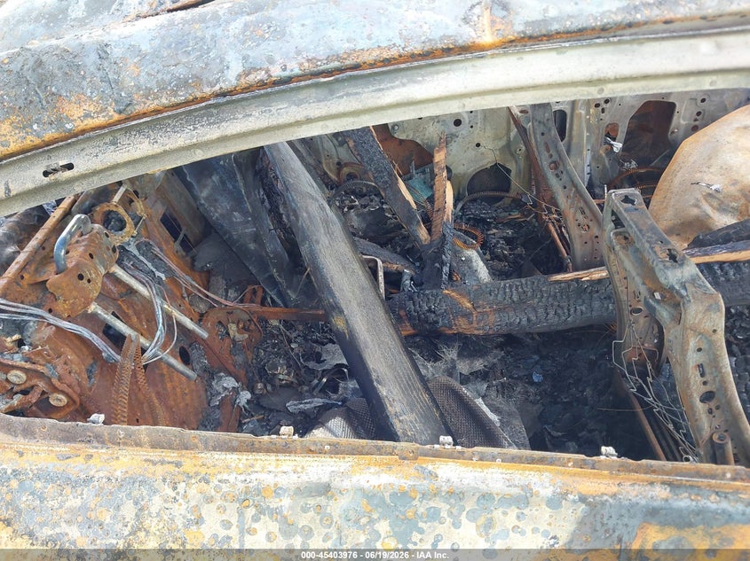 2020 Toyota Corolla VIN 5YFEPRAE1LP125860 IAAI salvage auction — FRONT END, Salvage (Ohio), sold $3,850 on 2026-07-09 (photo 8)