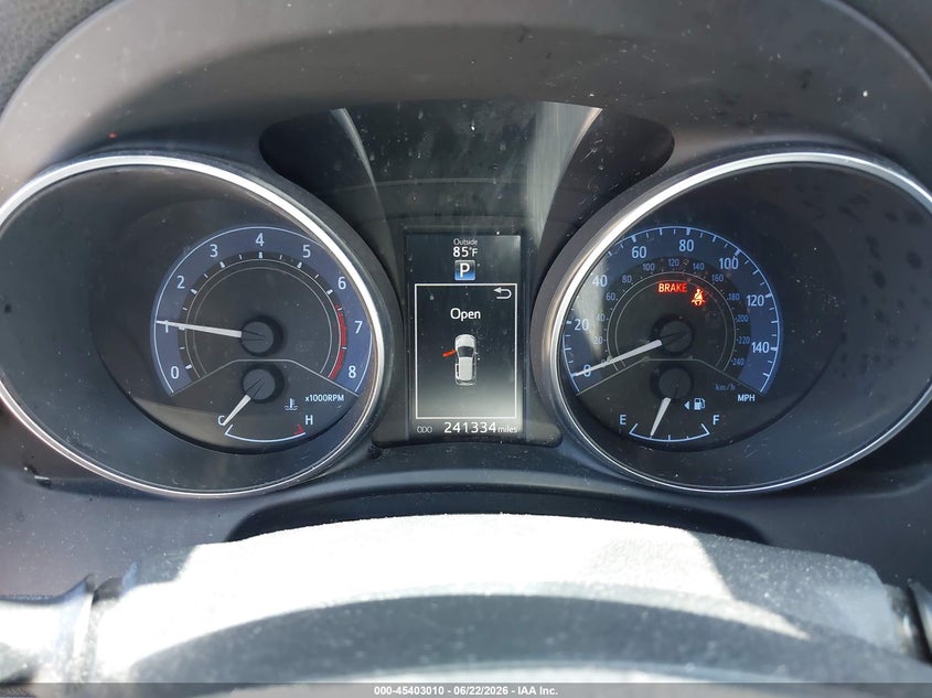 2018 Toyota Corolla VIN JTNKARJE1JJ570150 IAAI salvage auction — NORMAL WEAR, Clear (Washington), sold $1,550 on 2026-07-15 (photo 7)