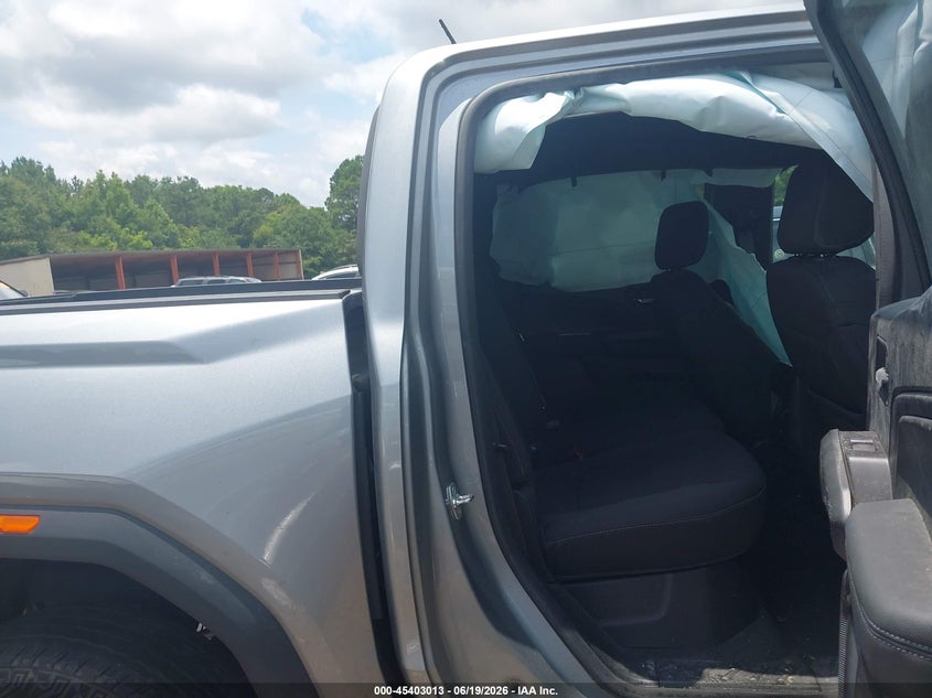 2024 Gmc Canyon VIN 1GTP5BEKXR1162649 IAAI salvage auction — SIDE, Salvage Title, sold $11,275 on 2026-08-19 (photo 8)