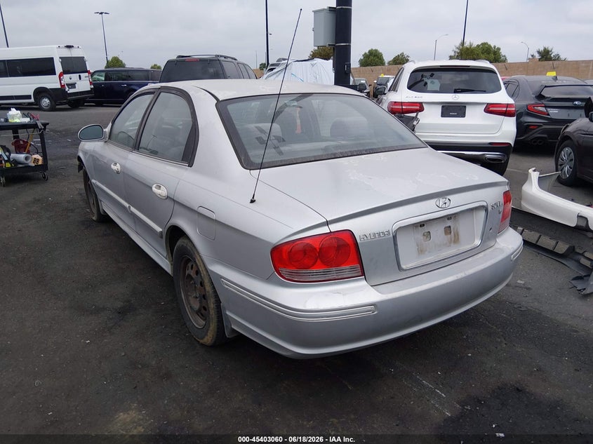2005 Hyundai Sonata VIN KMHWF25H95A105166 IAAI salvage auction — RIGHT FRONT, Salvage Certificate (California), sold $250 on 2026-07-10 (photo 3)
