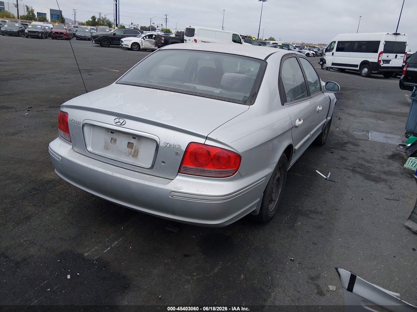 2005 Hyundai Sonata VIN KMHWF25H95A105166 IAAI salvage auction — RIGHT FRONT, Salvage Certificate (California), sold $250 on 2026-07-10 (photo 4)