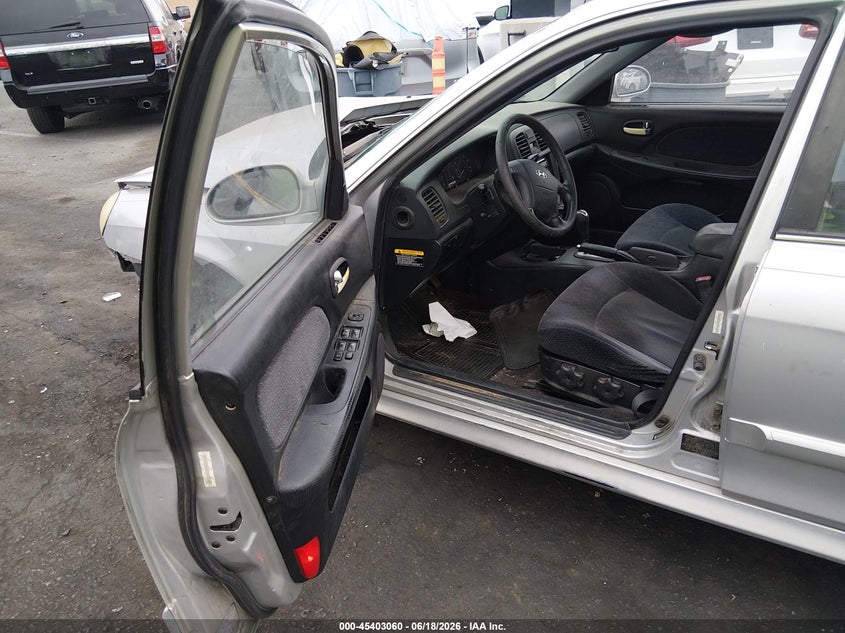 2005 Hyundai Sonata VIN KMHWF25H95A105166 IAAI salvage auction — RIGHT FRONT, Salvage Certificate (California), sold $250 on 2026-07-10 (photo 5)