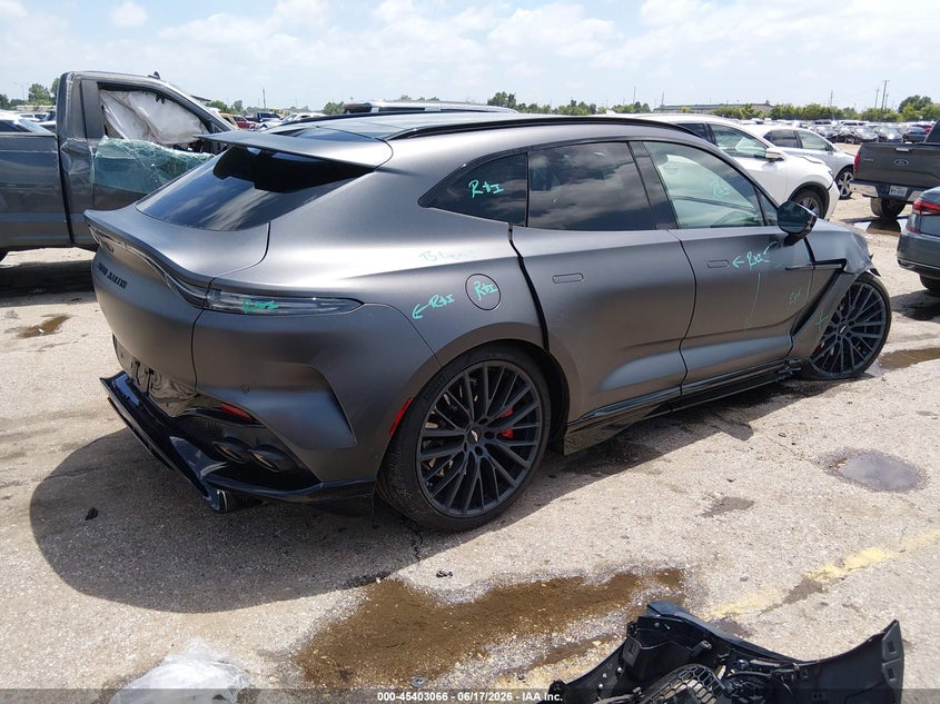 2025 Aston martin Dbx VIN SD7VUJDW3STV12142 IAAI salvage auction — FRONT END, Original (Texas), sold $82,250 on 2026-08-24 (photo 4)