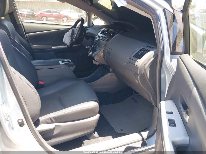 2014 Toyota Prius v VIN JTDZN3EUXE3358623 IAAI salvage auction — FRONT END, Salvage (California), sold $1,150 on 2026-07-10 (photo 5)